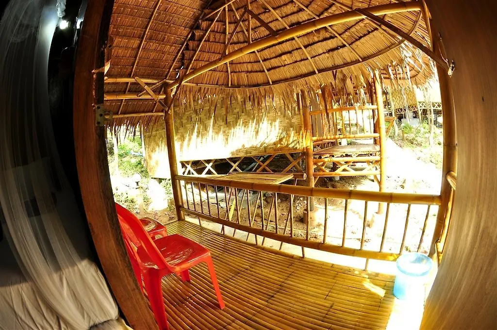 Phi Phi Hill Bamboo Bungalow Курортный комплекс