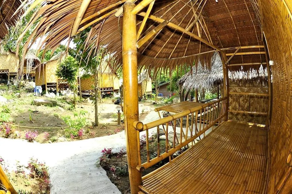 Phi Phi Hill Bamboo Bungalow 2*, Пхипхи Таиланд